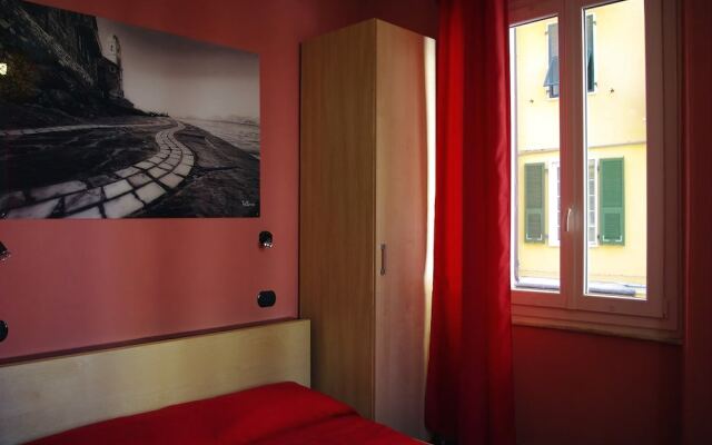 I Remi del Prione by Le 5 Terre