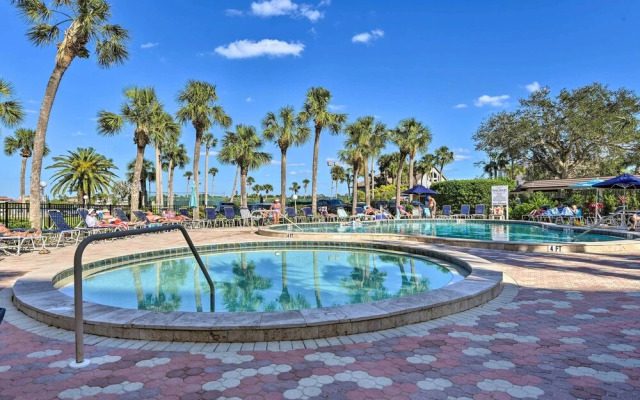 < 1 Mi to Siesta Key Beach: Condo w/ Pool