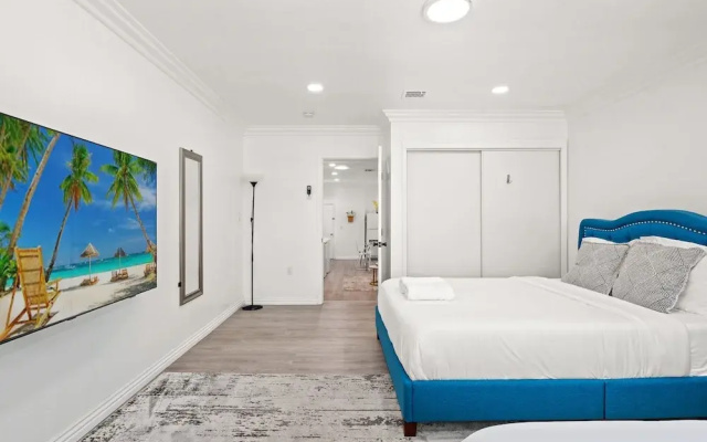 Spacious Bright Home Fully Equipped