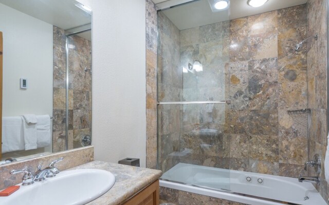 Bear Creek Lodge 301ab 2 Bedroom Condo by Alpine Lodging Telluride