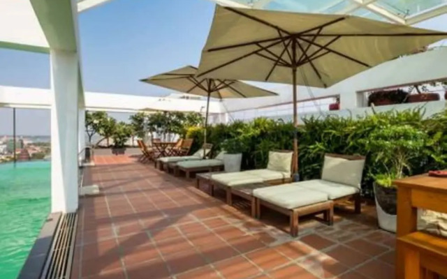Bellavita Service Apartment