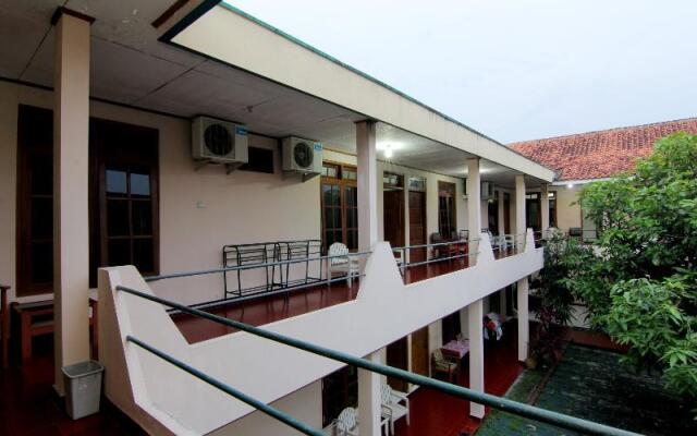 Mas Gun Homestay by ZUZU