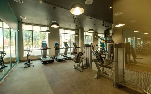 CrashPad Downtown Houston