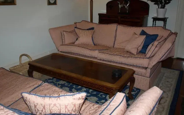 Langtry Country House