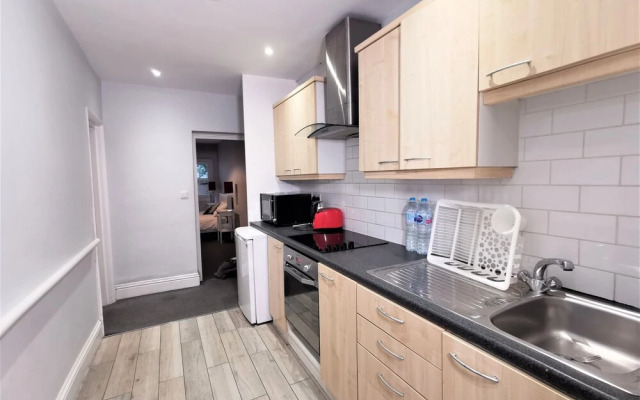 Spacious 2 bed flat in Camden