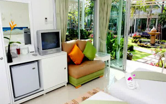 Sea Sky Beach Resort