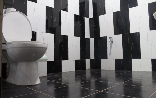 Hi Lanka Backpackers - Adults Only