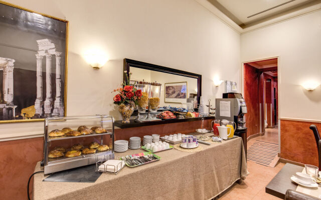 Everest Inn Rome