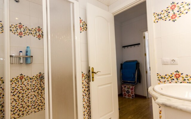 Apartment Happy
