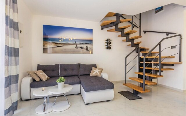 Awesome Home in Brzac With Wifi and 2 Bedrooms