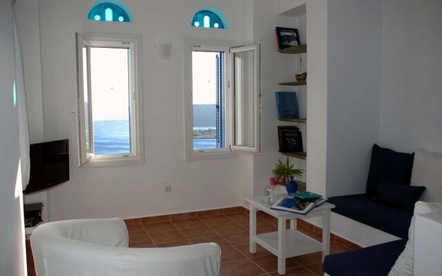 Andros Prive Suites
