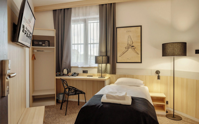 Hotel i Restauracja Dworski