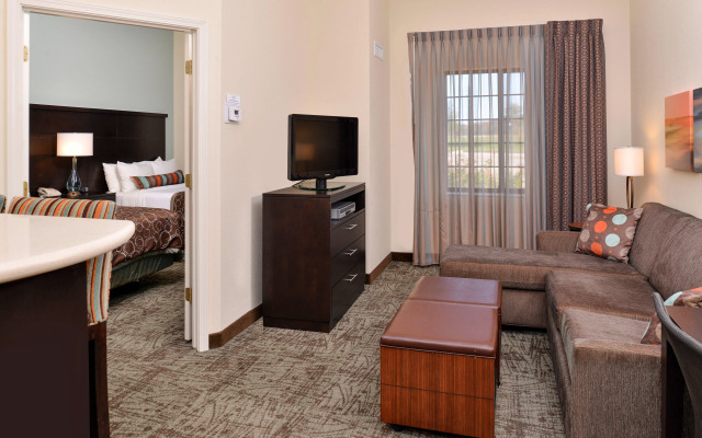Staybridge Suites O'Fallon Chesterfield by IHG