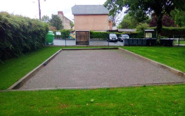 Property With 3 Bedrooms In Argenton Sur Creuse With Enclosed Garden And Wifi