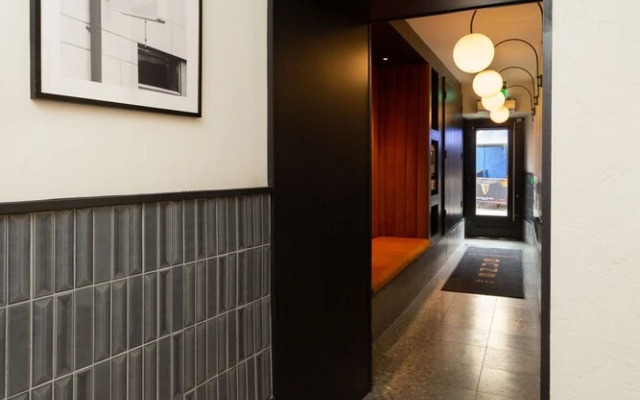 The Snug Townhouse