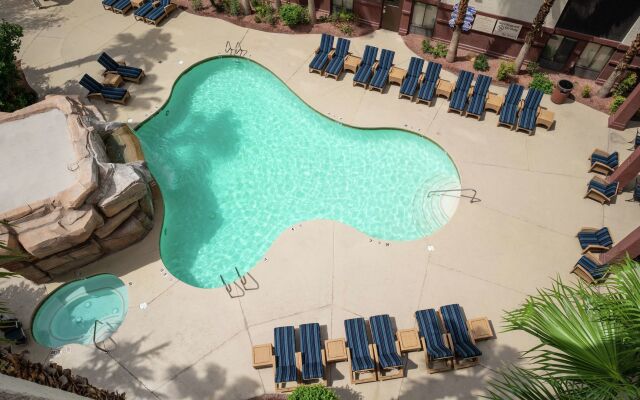 Hampton Inn Tropicana