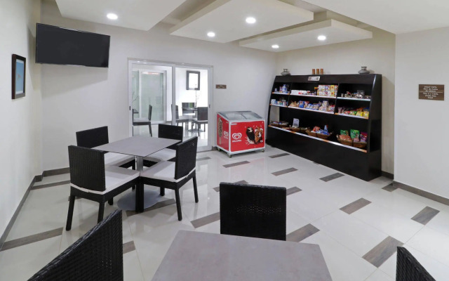 Candlewood Suites Celaya