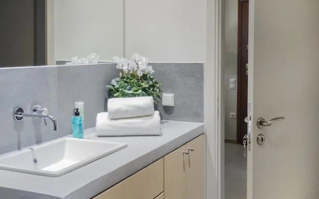 Centrally Located Flat with 1 Bedroom