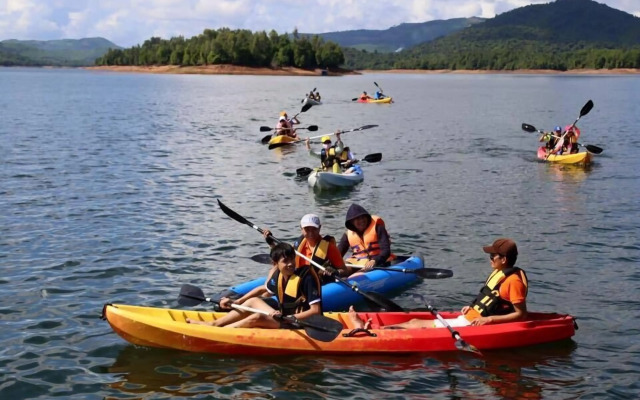 Phu Ninh Lake Resort