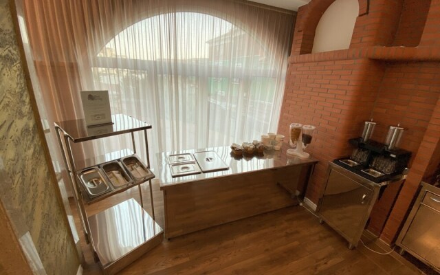 The Red Bricks Hotel