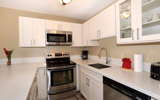 King of the Mountain - 2 Br Condo