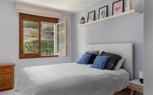 Ses Brises 1 4-2-Esq.