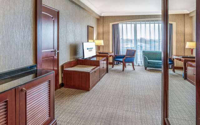 Wyndham Beijing North Hotel