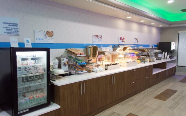 Holiday Inn Express Hershey - Harrisburg Area by IHG