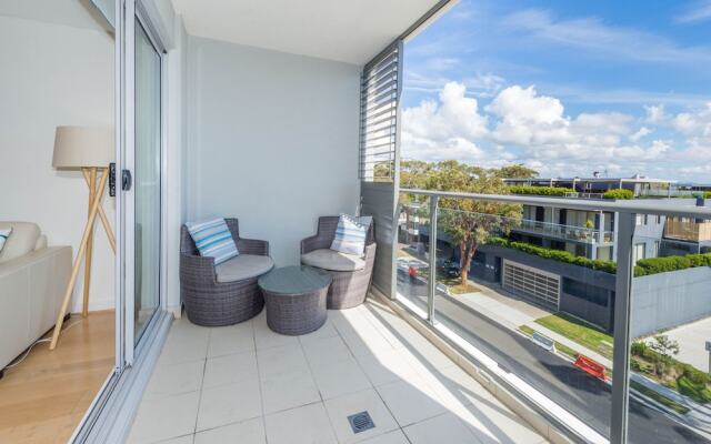 The Shoal Unit 405 - Shoal Bay