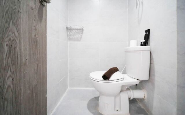 Homey And Cozy Living At Studio Taman Melati Surabaya Apartment