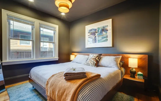 Pet-friendly Saint Paul Rental Near Downtown!