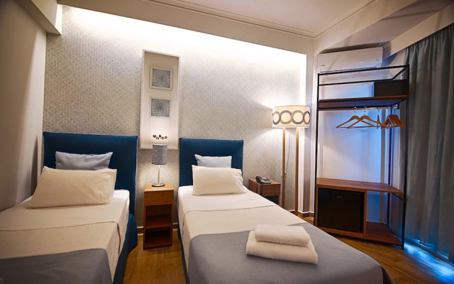 Falireon Hotel