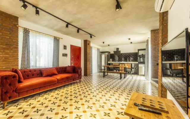Extraordinary Villa With Private Pool in Antalya