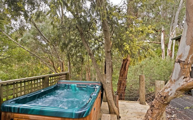 King Parrot Cottages