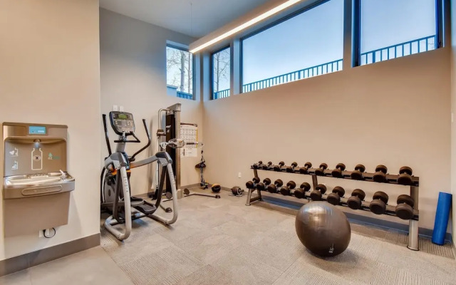 Westwind 303 1BD 1BA Plat. Condo