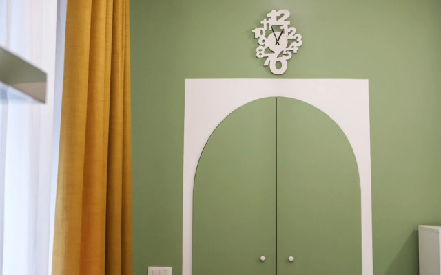 Mira Naples Apartment I Triple