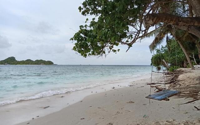 Fins Dive And Leisure Hotel