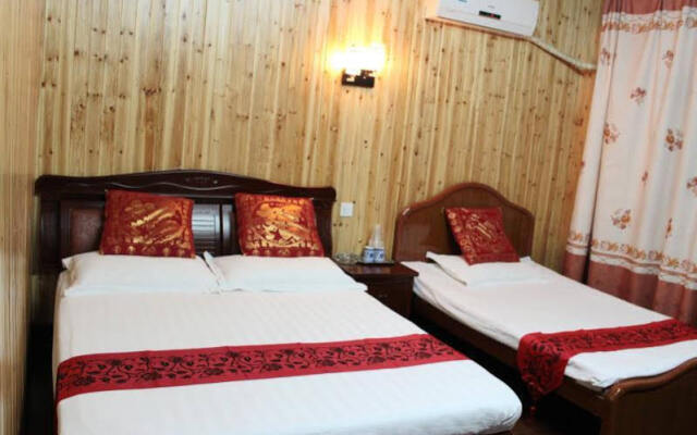 Wuzhen Bridge River Home Inn