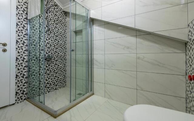 Hisar 1 - 4 Bedroom Holiday Villa in Hisarönü