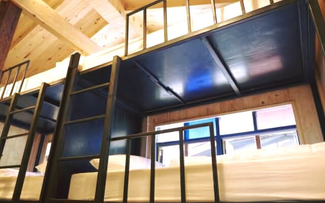 The Local Surasak Hostel