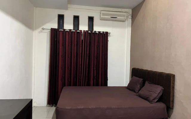 OYO 94579 Sm Raja Guest House