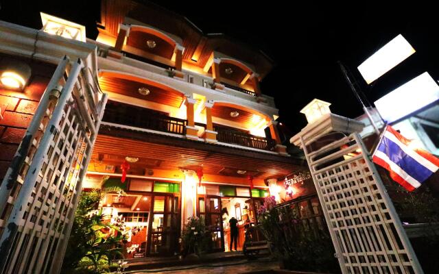 phuglong bedandbreakfast