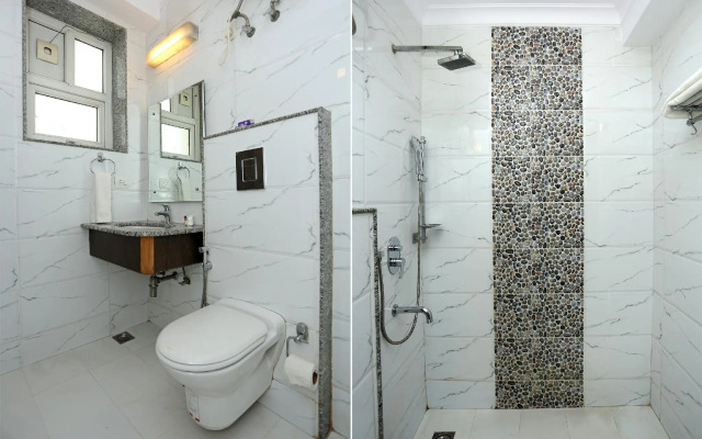 Capital O 325 Hotel Silver Star