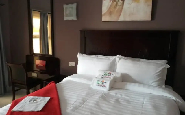 Bonjour Inn Guest House