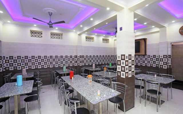 OYO 25018 Saanvi