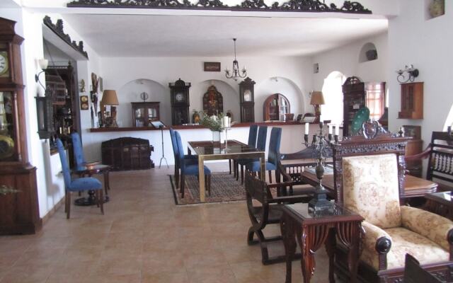 Porto Scoutari Romantic Hotel