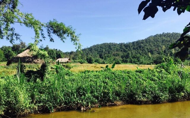 Tong Tow House