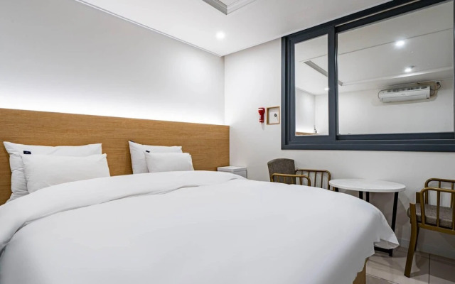 Mokpo Hotel Lium