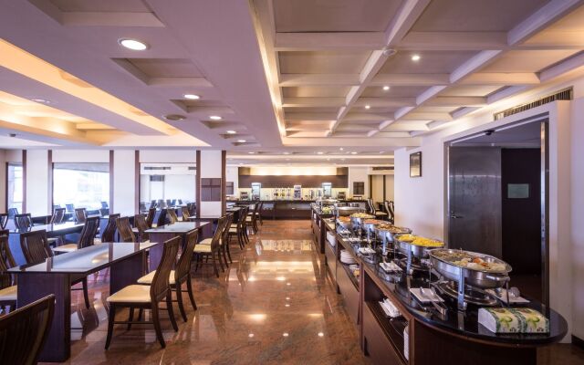 Twinstar Hotel