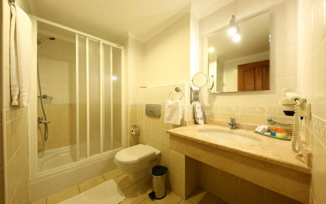 Mr. Dim Exclusive Apart Hotel